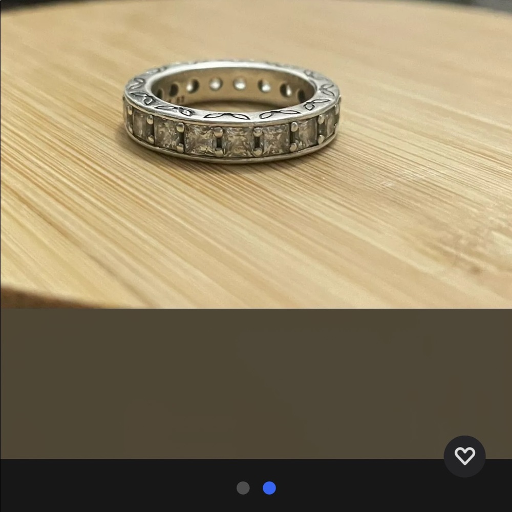 Pandora ring
